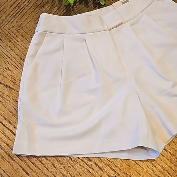 White INC glam shorts size 4 NWT - Picture 2 of 13